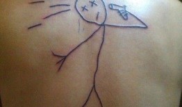 手上有纹身的网红吃瓜,揭秘娱乐圈幕后真相