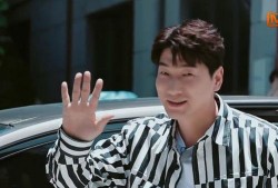 飞哥爆料张亮视频,张亮视频幕后真相大揭秘