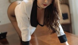 狼吻问题少女在线观看,少女在线揭秘神秘狼吻事件